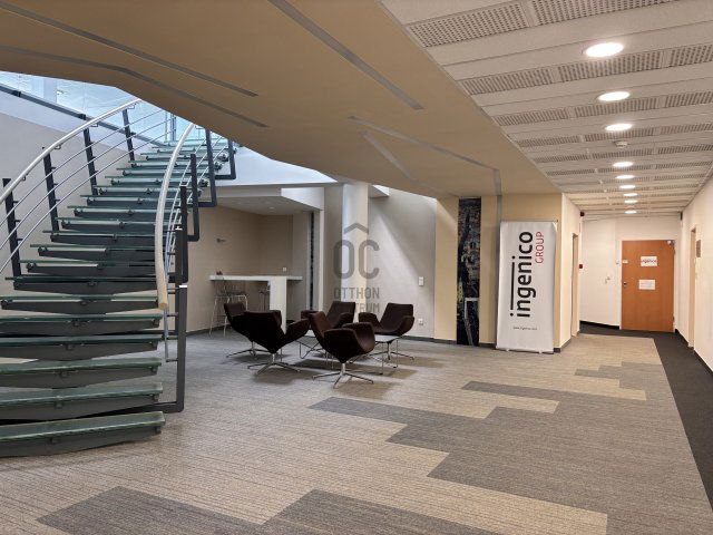 Eladó ipari ingatlan, Budapesten, XIII. kerületben 3996.012 M Ft