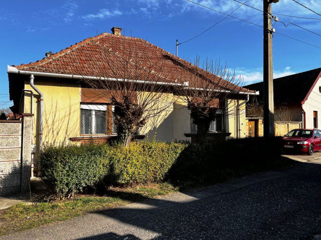 Eladó családi ház, Jászberényben, Csillag utcában 22.9 M Ft