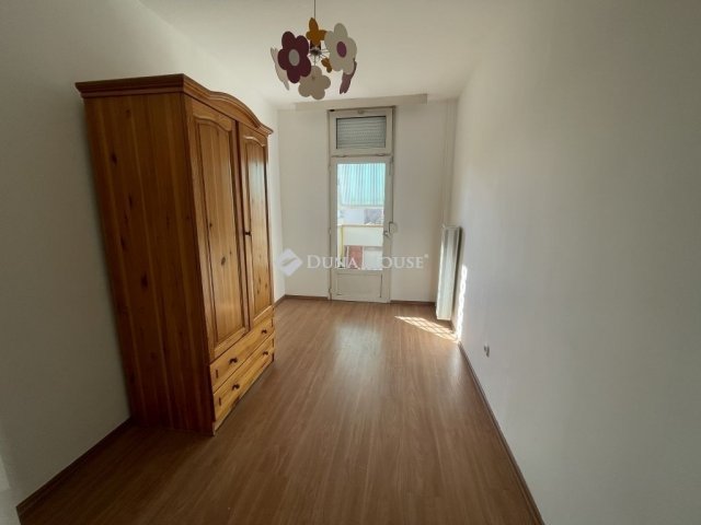 Eladó téglalakás, Kecskeméten 75.5 M Ft, 3 szobás