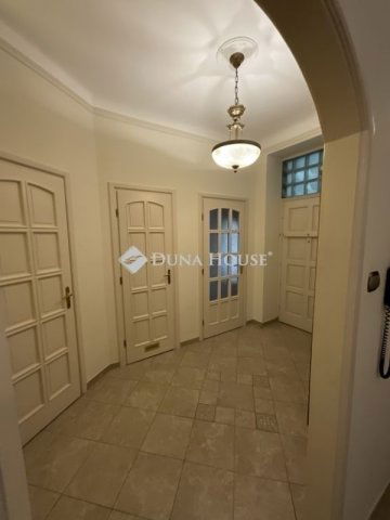 Eladó téglalakás, Budapesten, XI. kerületben 124.9 M Ft