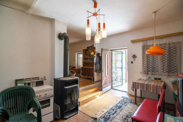 Eladó családi ház, Budapesten, XI. kerületben 59.5 M Ft