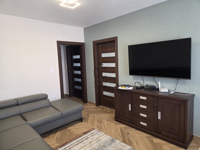 Kiadó téglalakás, albérlet, Debrecenben 350 E Ft / hó, 3 szobás