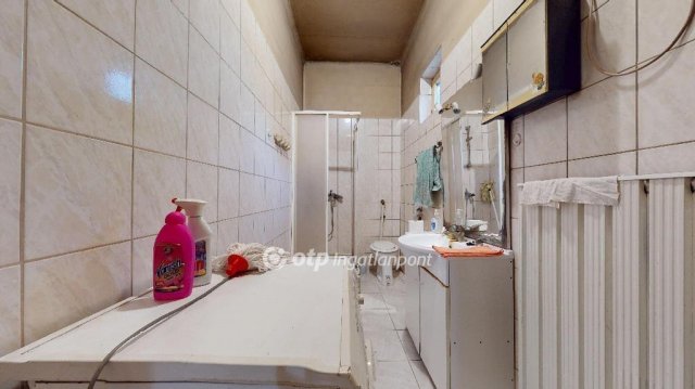 Eladó családi ház, Érpatakon 35 M Ft, 4 szobás