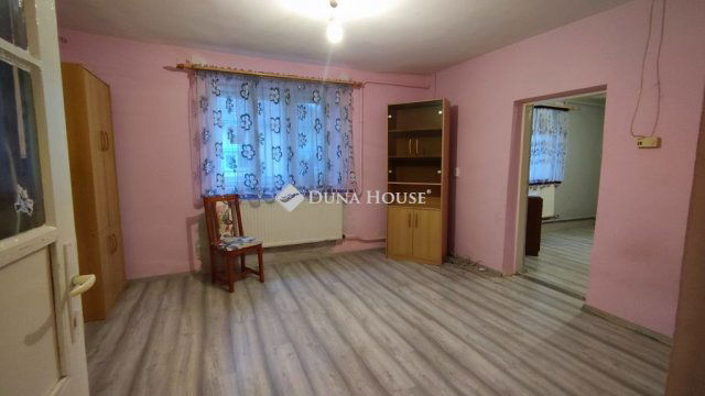 Eladó családi ház, Mindszenten 13.9 M Ft, 2+1 szobás