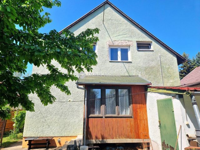 Eladó családi ház, Vonyarcvashegyen 69 M Ft, 5 szobás