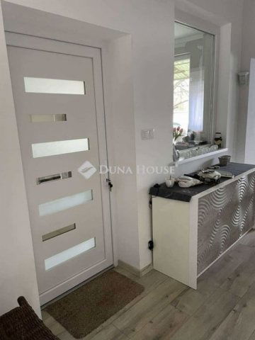 Eladó sorház, Budapesten, XVI. kerületben 139.9 M Ft, 2 szobás