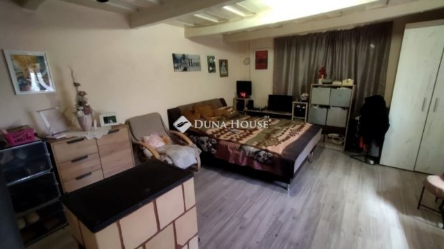 Eladó családi ház, Nagykátán 19.9 M Ft, 2 szobás