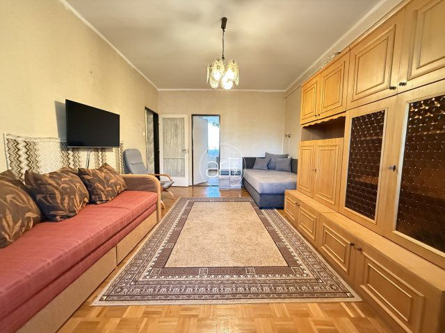 Eladó téglalakás, Szegeden 41.8 M Ft, 2 szobás