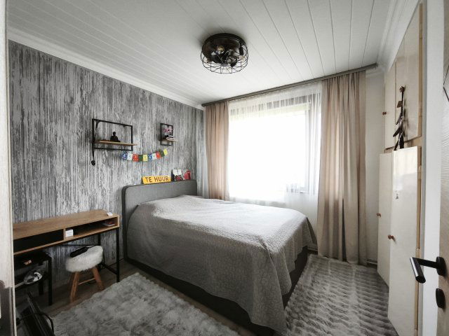 Eladó családi ház, Vonyarcvashegyen 149.9 M Ft, 4+4 szobás