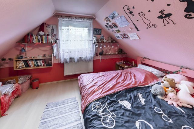 Eladó ikerház, Szigethalmon 114.99 M Ft, 4 szobás