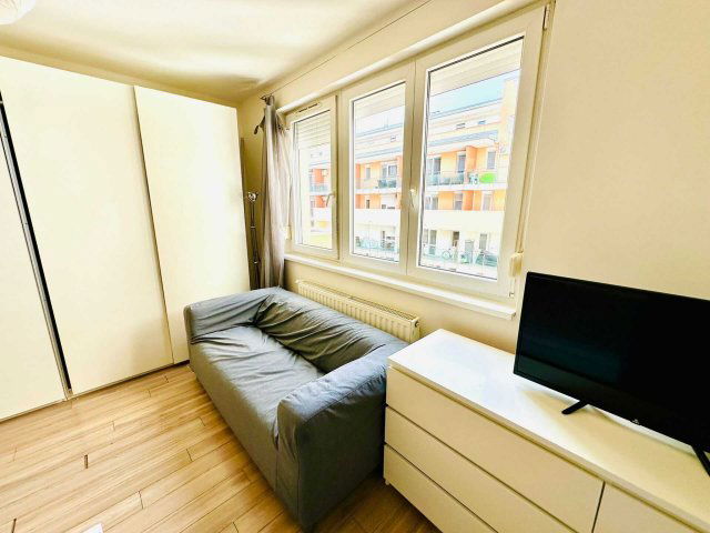 Kiadó téglalakás, albérlet, XI. kerületben, Kondorosi úton