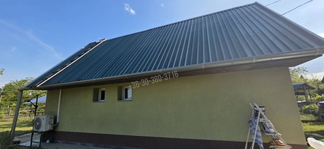 Eladó nyaraló, Dunaújvárosban 28.99 M Ft, 1 szobás