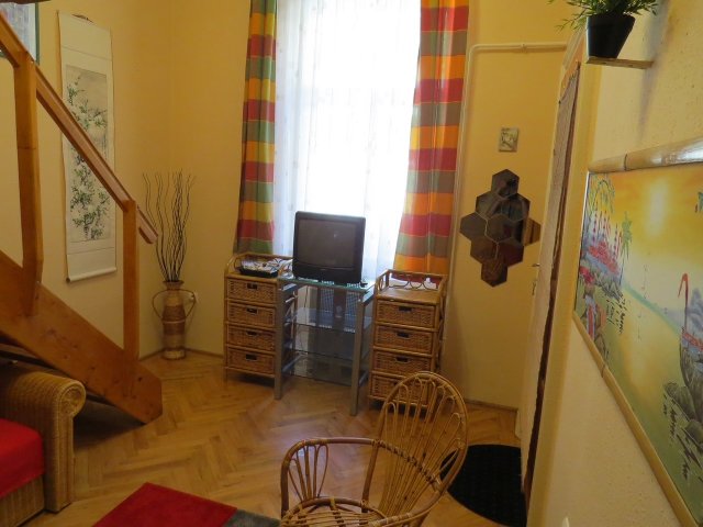 Kiadó téglalakás, albérlet, VII. kerületben, Cserhát utcában