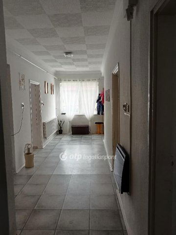 Eladó családi ház, Nagykállóban 39.9 M Ft, 3 szobás