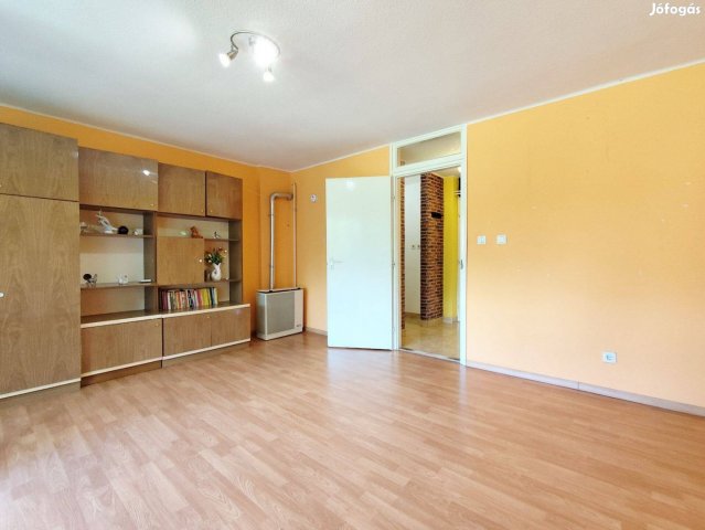 Eladó nyaraló, Dombóváron 18.66 M Ft, 1 szobás