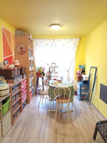 Eladó ikerház, Tatabányán 89.99 M Ft, 4 szobás