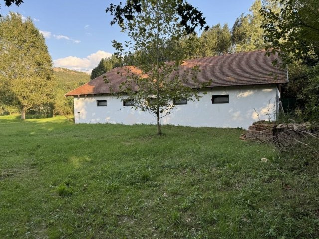 Eladó mezogazdasagi ingatlan, Budakeszin 99.85 M Ft