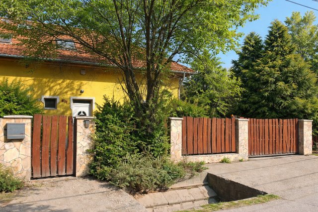 Eladó ikerház, Isaszegen 104.99 M Ft, 4 szobás