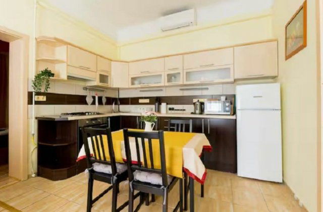 Kiadó téglalakás, albérlet, VI. kerületben, Bajcsy-Zsilinszky úton