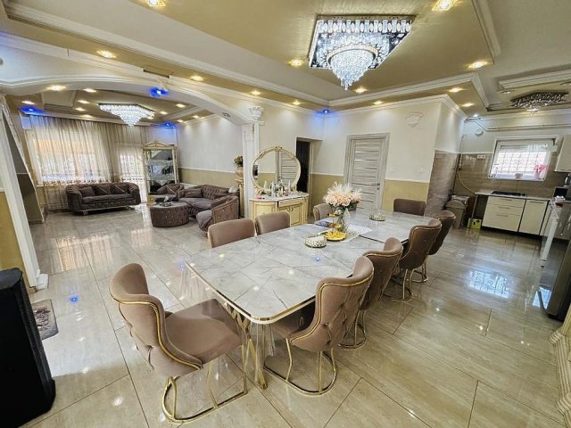 Eladó családi ház, Fóton 104.9 M Ft, 5 szobás