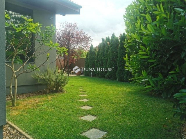 Eladó családi ház, Miskolcon 112 M Ft, 5 szobás