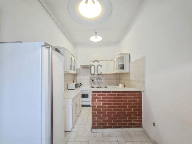 Eladó téglalakás, Budapesten, VI. kerületben 155 M Ft, 2 szobás