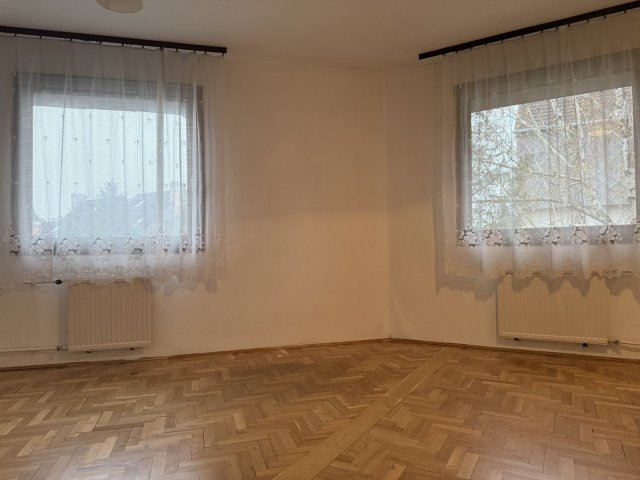 Kiadó téglalakás, albérlet, XI. kerületben, Solt utcában