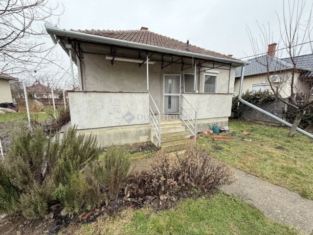 Eladó családi ház, Balmazújvárosban 53.9 M Ft, 4 szobás