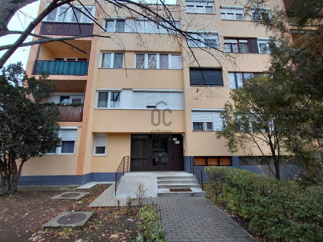 Eladó téglalakás, Gyöngyösön 38.76 M Ft, 2 szobás