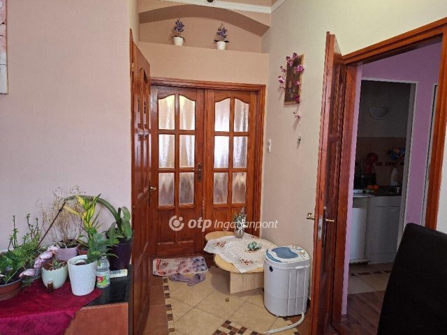 Eladó téglalakás, Szegeden 55 M Ft, 1 szobás