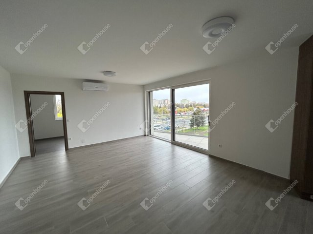 Kiadó téglalakás, albérlet, Győrött 372 E Ft / hó, 4 szobás