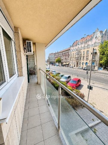 Eladó téglalakás, Budapesten, XIV. kerületben 76.75 M Ft