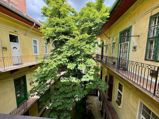 Eladó téglalakás, Budapesten, VIII. kerületben 35.9 M Ft
