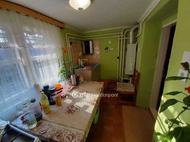 Eladó családi ház, Szentesen 14.9 M Ft, 2+1 szobás