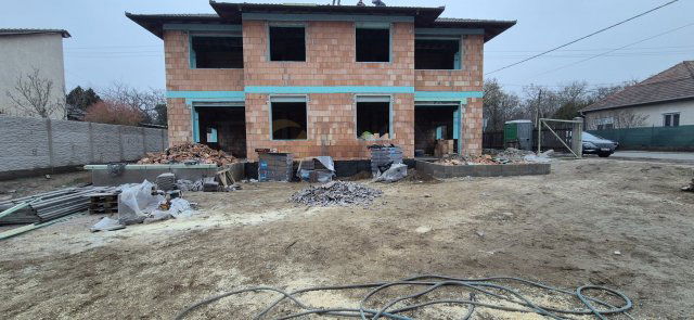 Eladó ikerház, Budapesten, XVIII. kerületben 136.99 M Ft