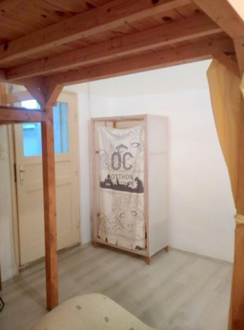 Eladó téglalakás, Budapesten, VIII. kerületben 42 M Ft, 1 szobás