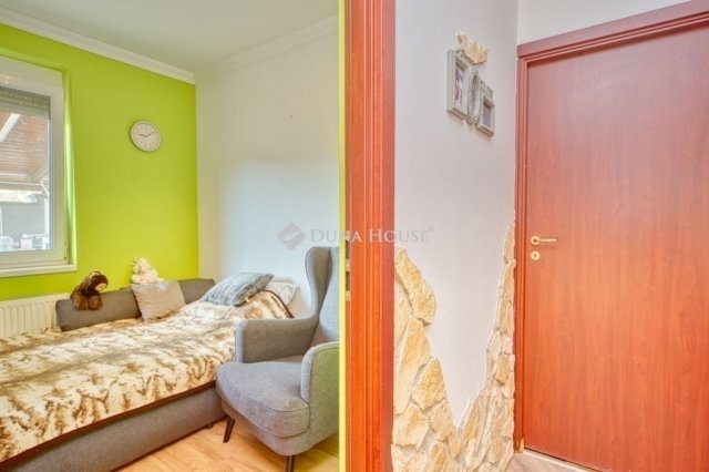 Eladó családi ház, Szigetbecsén 135 M Ft, 4 szobás