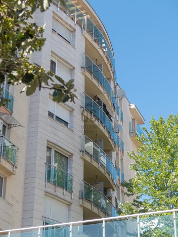 Eladó téglalakás, Budapesten, XIII. kerületben, Gömb utcában