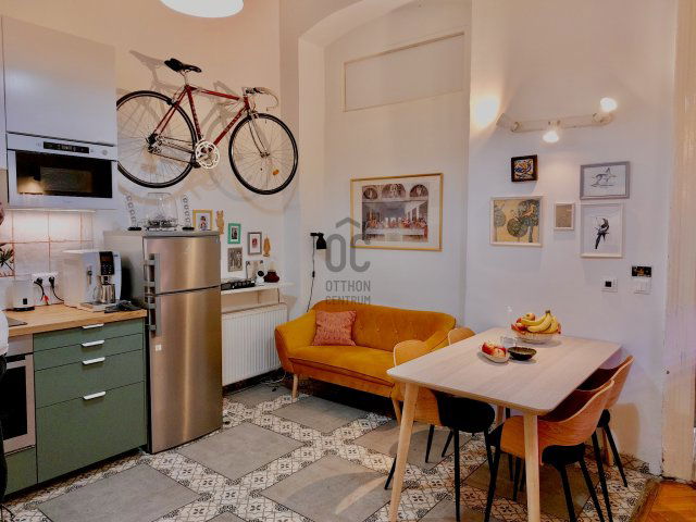 Eladó téglalakás, Budapesten, VII. kerületben 87.9 M Ft