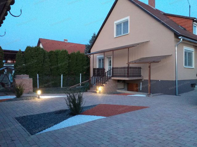 Eladó családi ház, Gárdonyban 149 M Ft, 6 szobás