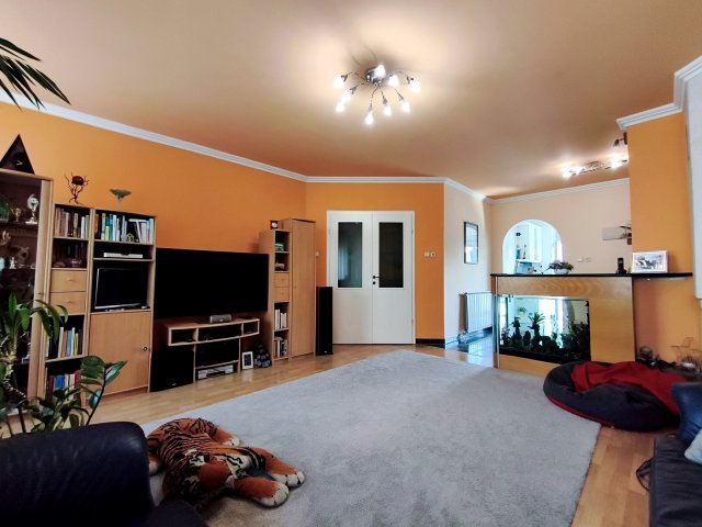 Eladó családi ház, Nyíregyházán 165 M Ft, 3 szobás