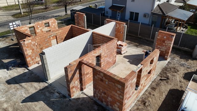 Eladó ikerház, Budapesten, X. kerületben 134.9 M Ft, 4 szobás