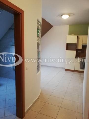 Eladó téglalakás, Veszprémben 79 M Ft, 2 szobás