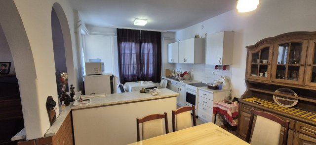 Eladó ikerház, Debrecenben 86 M Ft, 4+1 szobás