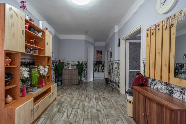 Eladó családi ház, Bánhorvátiban 37 M Ft, 3 szobás