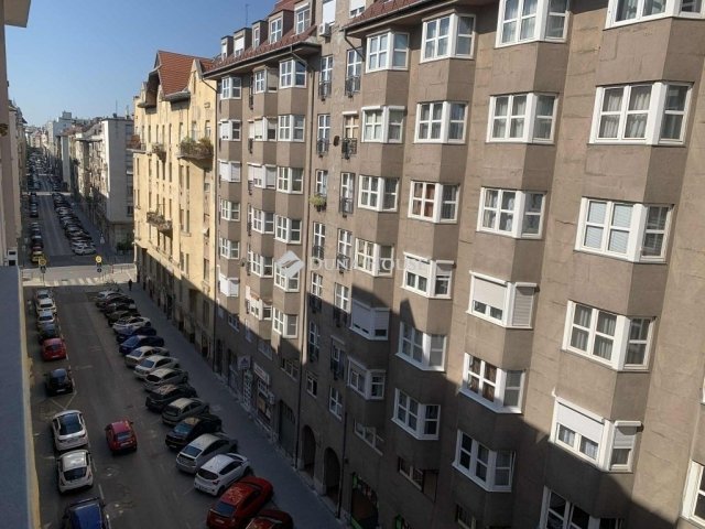 Eladó téglalakás, Budapesten, XIII. kerületben 174.9 M Ft