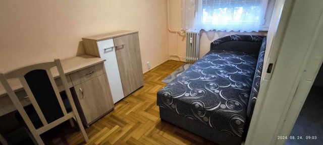 Kiadó panellakás, albérlet, Debrecenben, Bethlen utcában