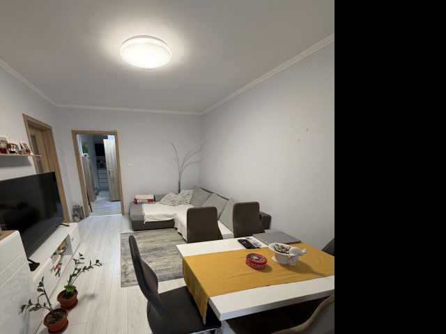 Eladó panellakás, Pécsett, Nagy Imre úton 59 M Ft, 3 szobás