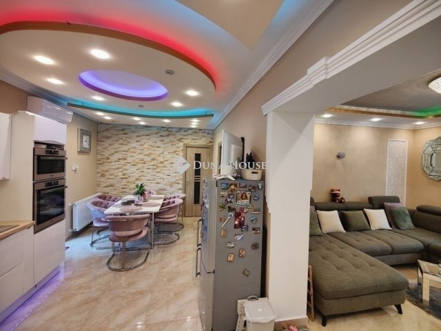 Eladó családi ház, Budapesten, XVIII. kerületben 89.9 M Ft