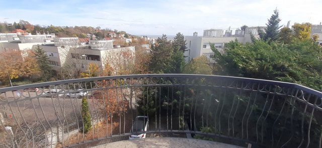 Kiadó téglalakás, albérlet, XII. kerületben, Tamási Áron utcában